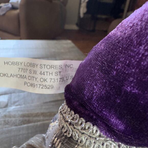 2 Porcelain Jester Shelf Sitter Dolls 1 By Robert Stanley - Picture 8 of 11